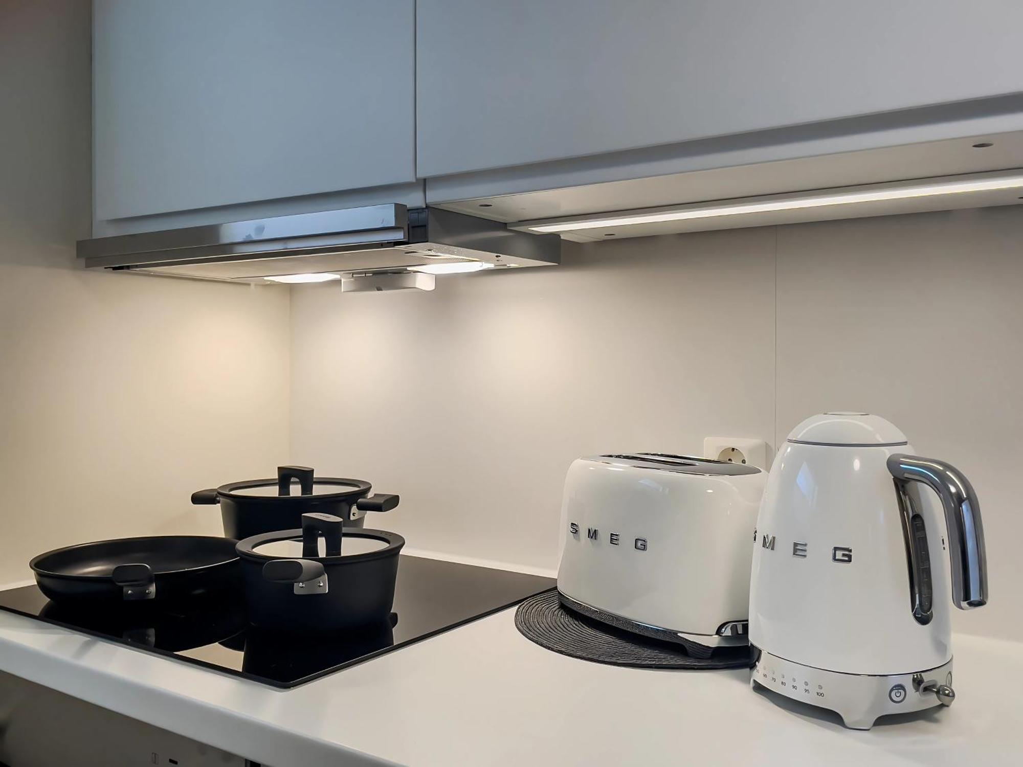 Appartamento Andalsnes Underground Flat Esterno foto