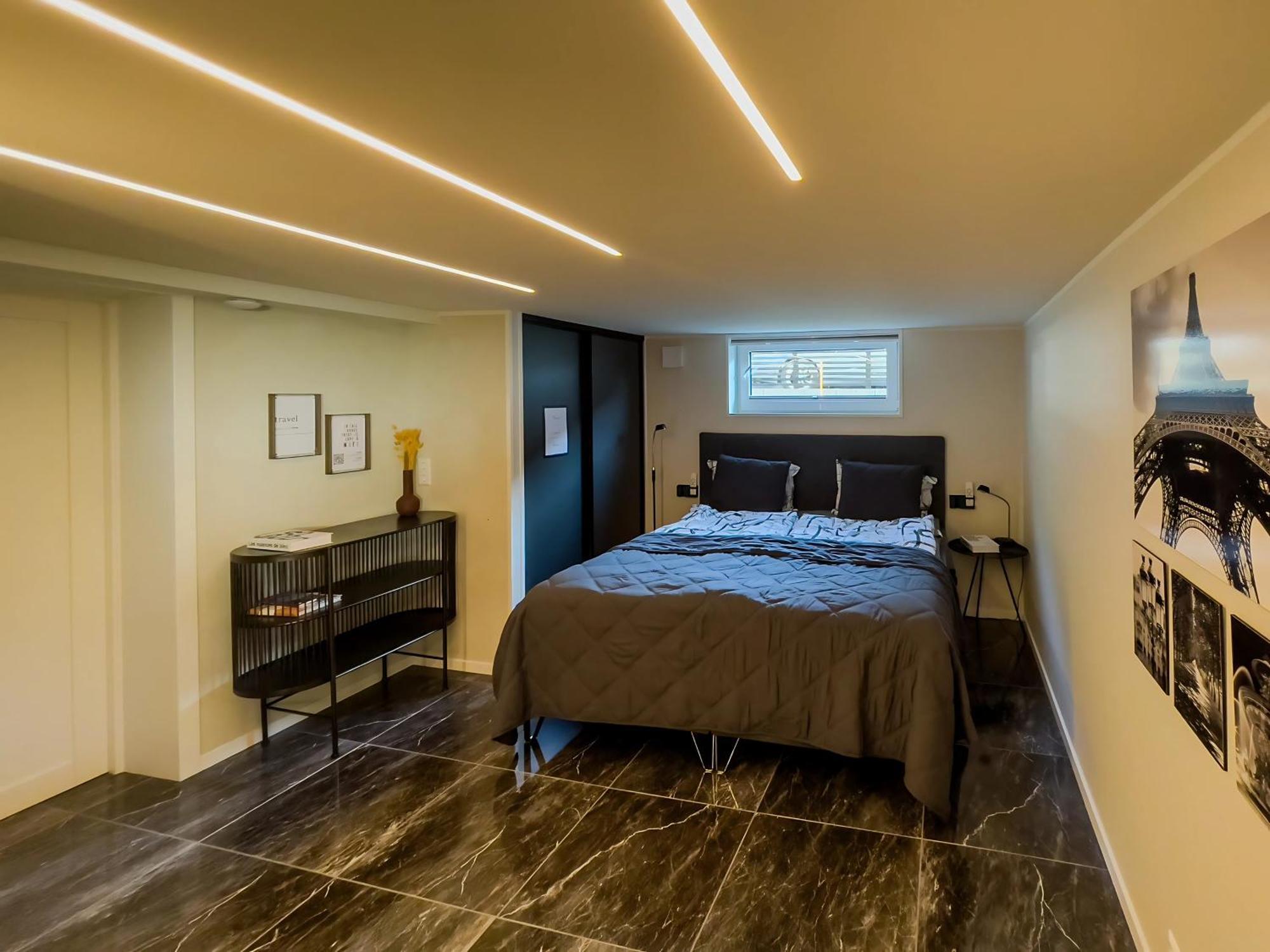 Appartamento Andalsnes Underground Flat Esterno foto